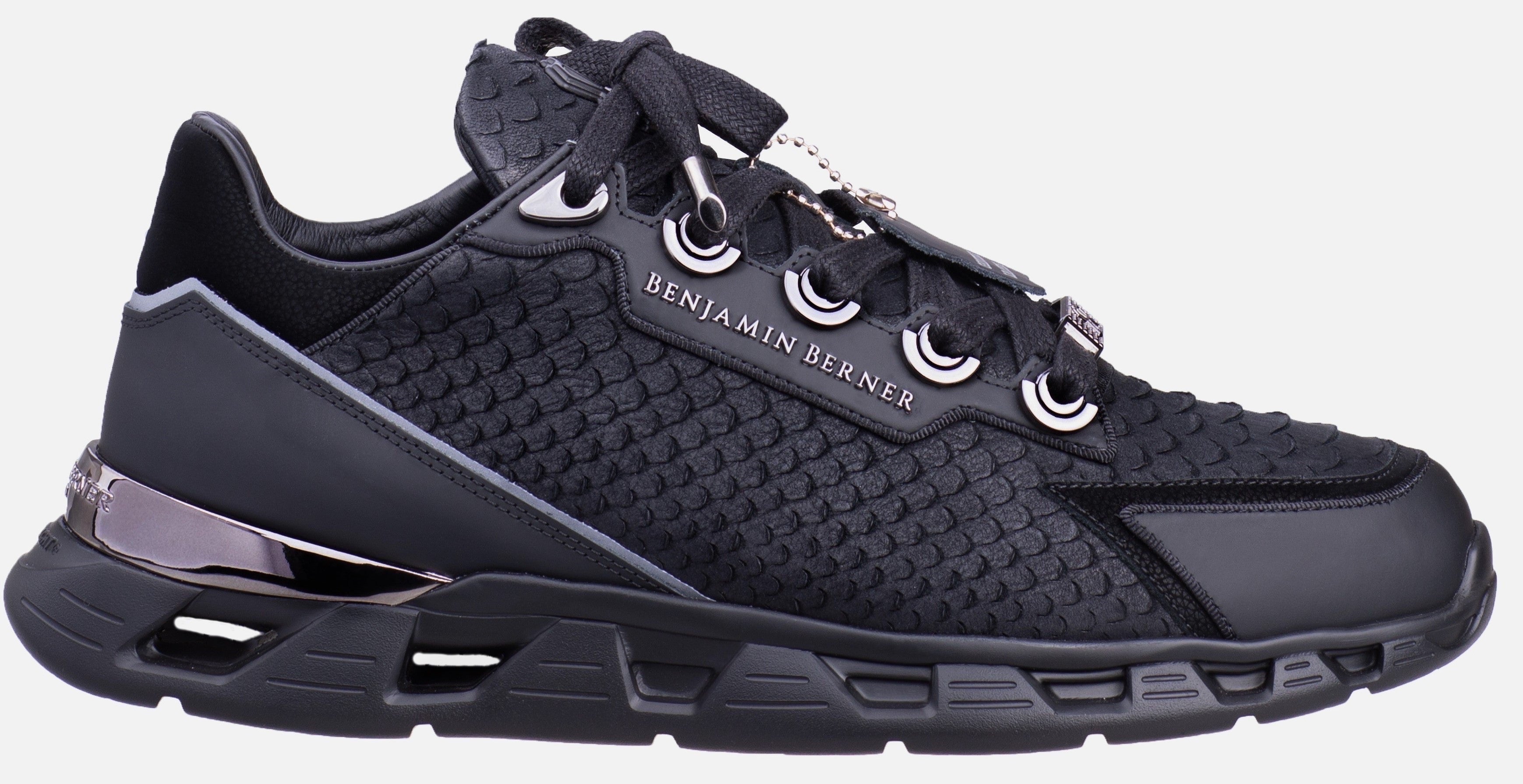 BNJ RAZOR HIGH-TECH RUNNER ALL BLACK PYTHON CUT NUBUCK