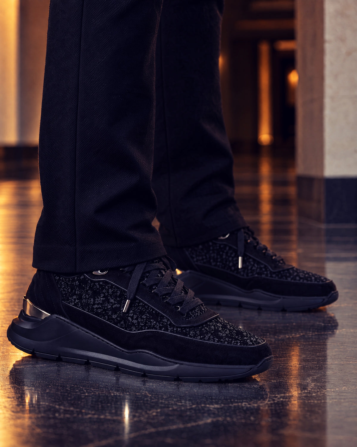 LOW-TOP BNJ HECTOR RUNNER BLACK GALAXY WAXED SUEDE