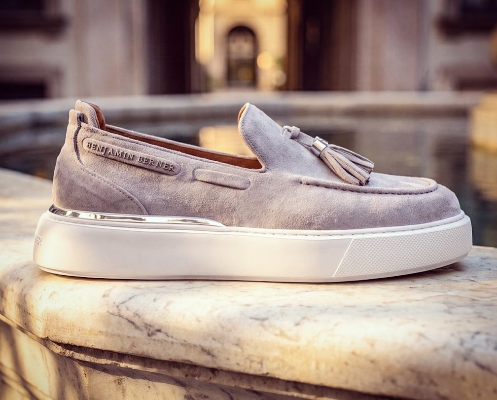 BNJ ORION ICE GREY SUEDE TASSEL LOAFER