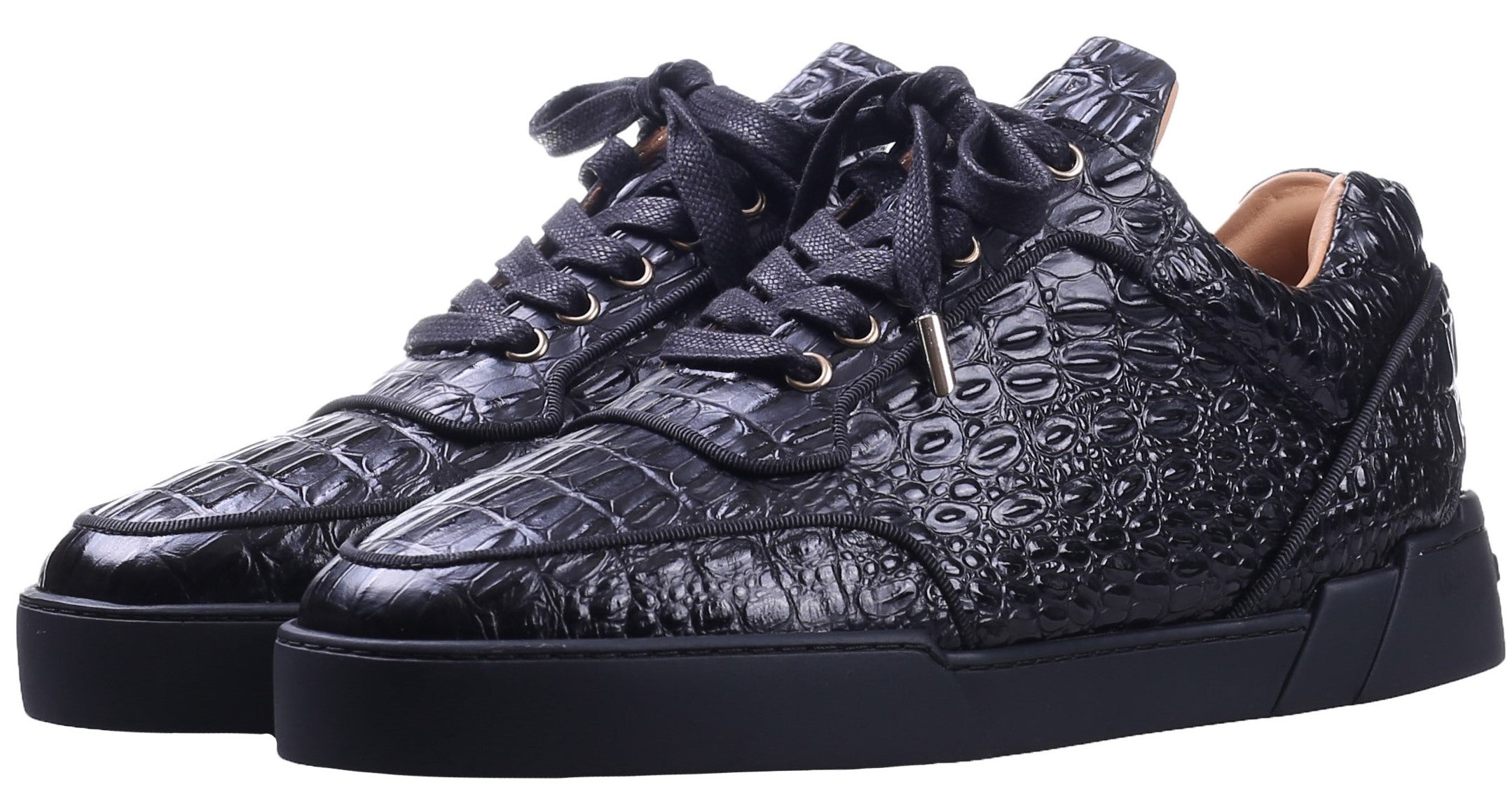 Low-Top ALL BLACK ALLIGATOR EFFECT