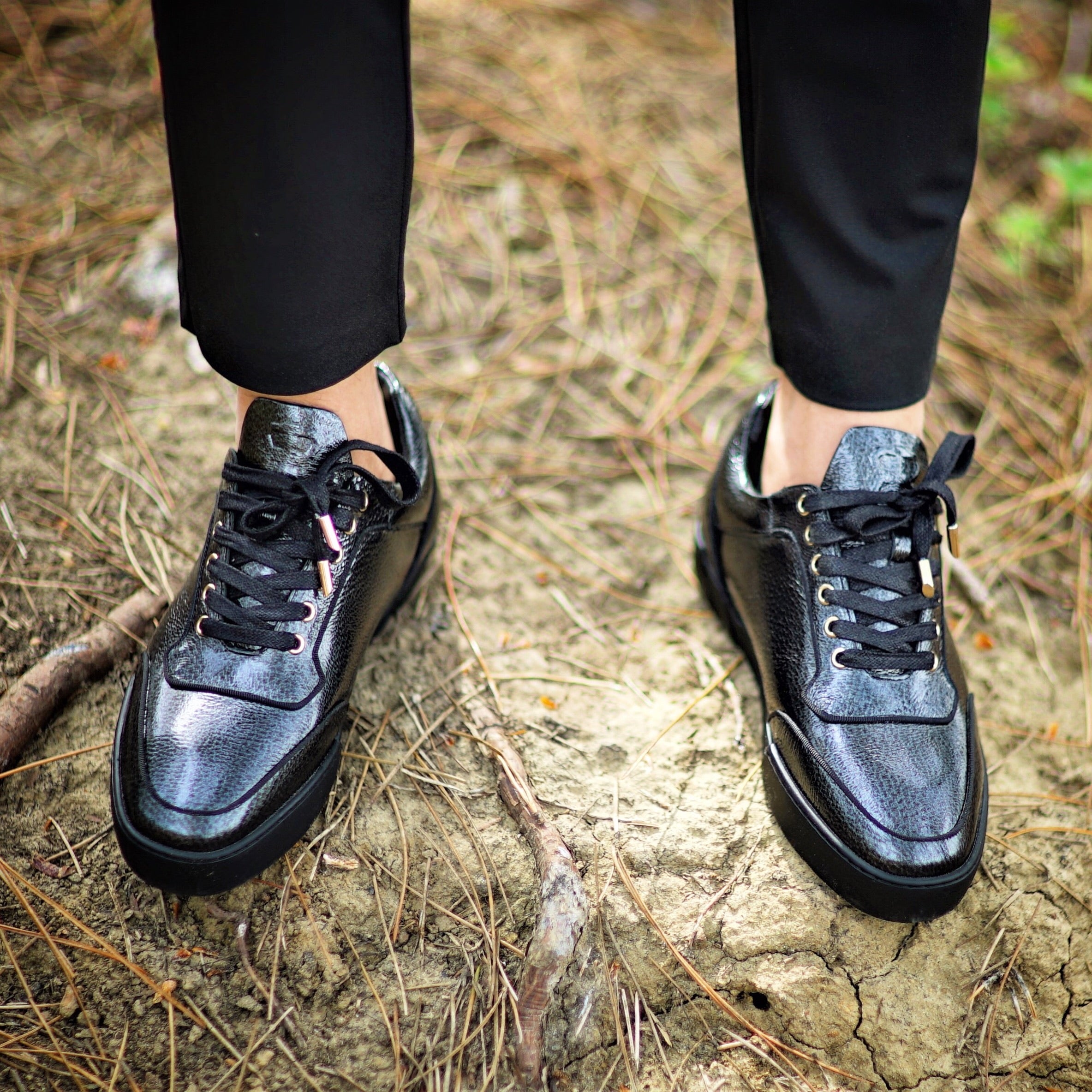 Low-Top IRON GREY WASHED PATENT CALFSKIN