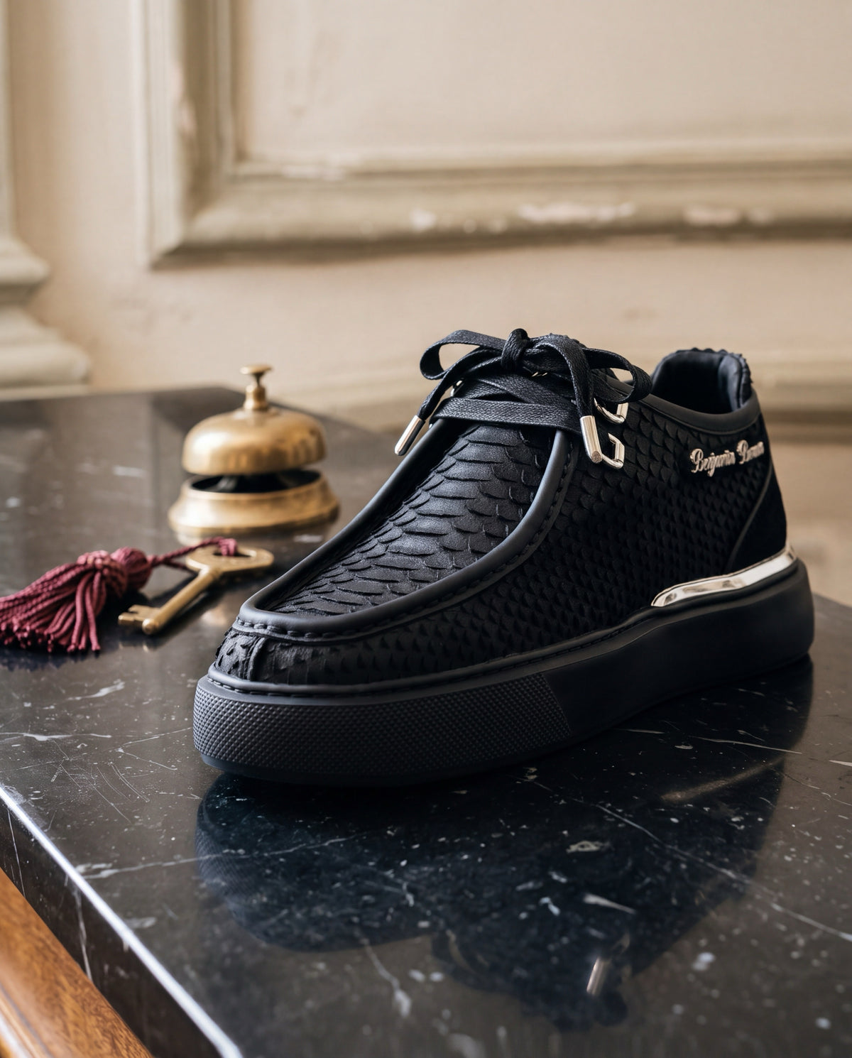 BNJ  ARES  ALL BLACK PYTHON CUT