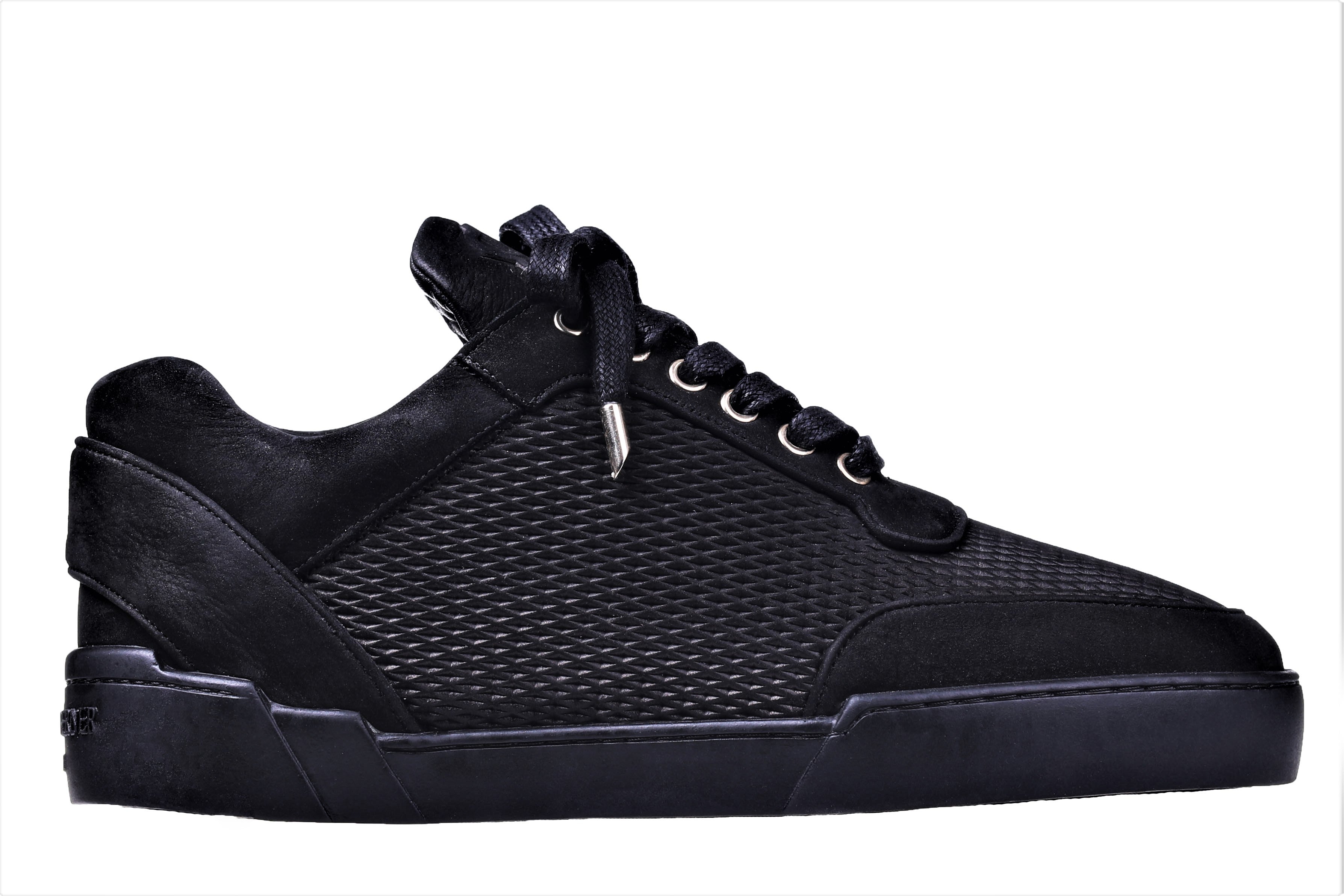 Low-Top ALL BLACK NUBUCK