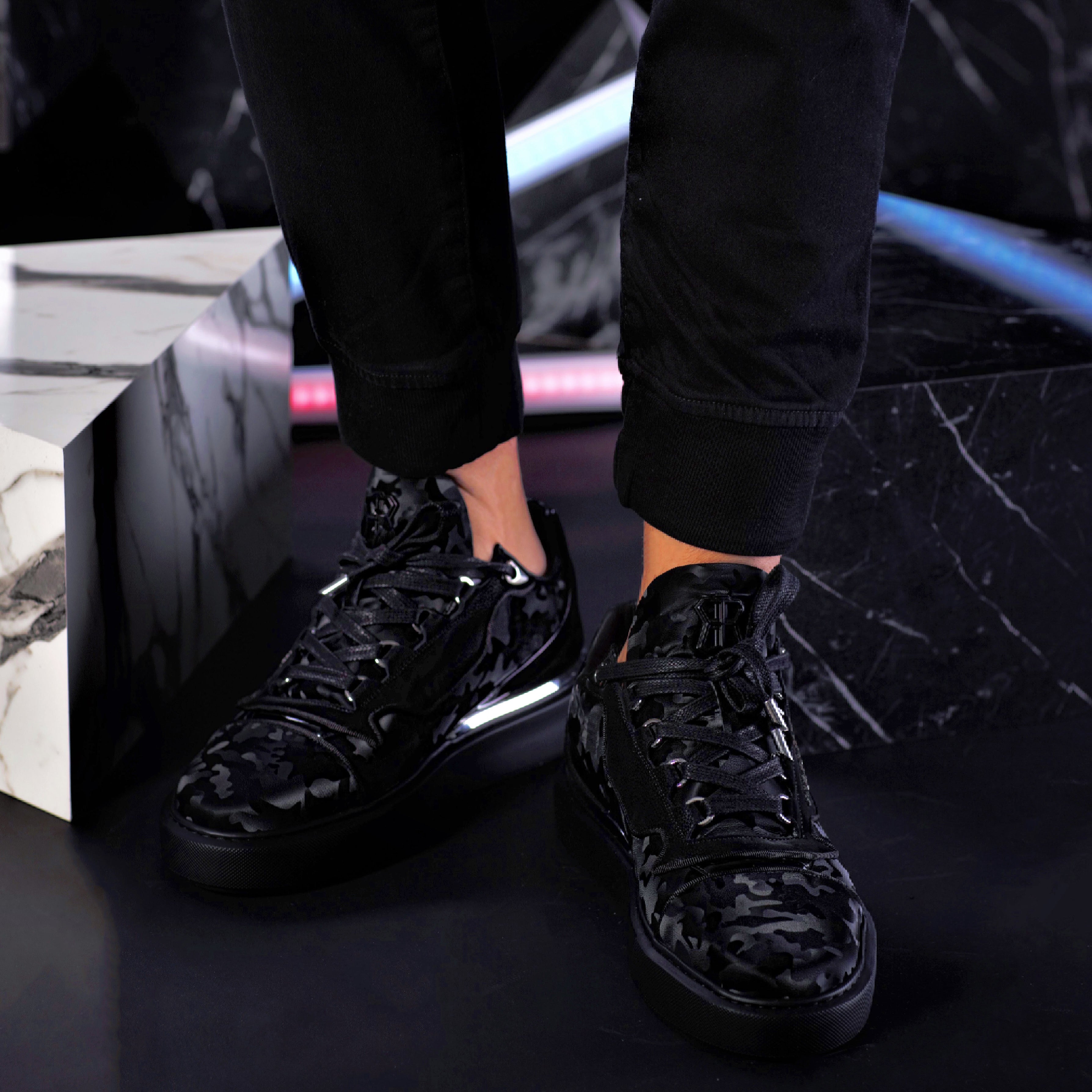 BNJ RAPHAEL Low-Top  ALL BLACK REFLECTIVE CAMOUFLAGE CALFSKIN