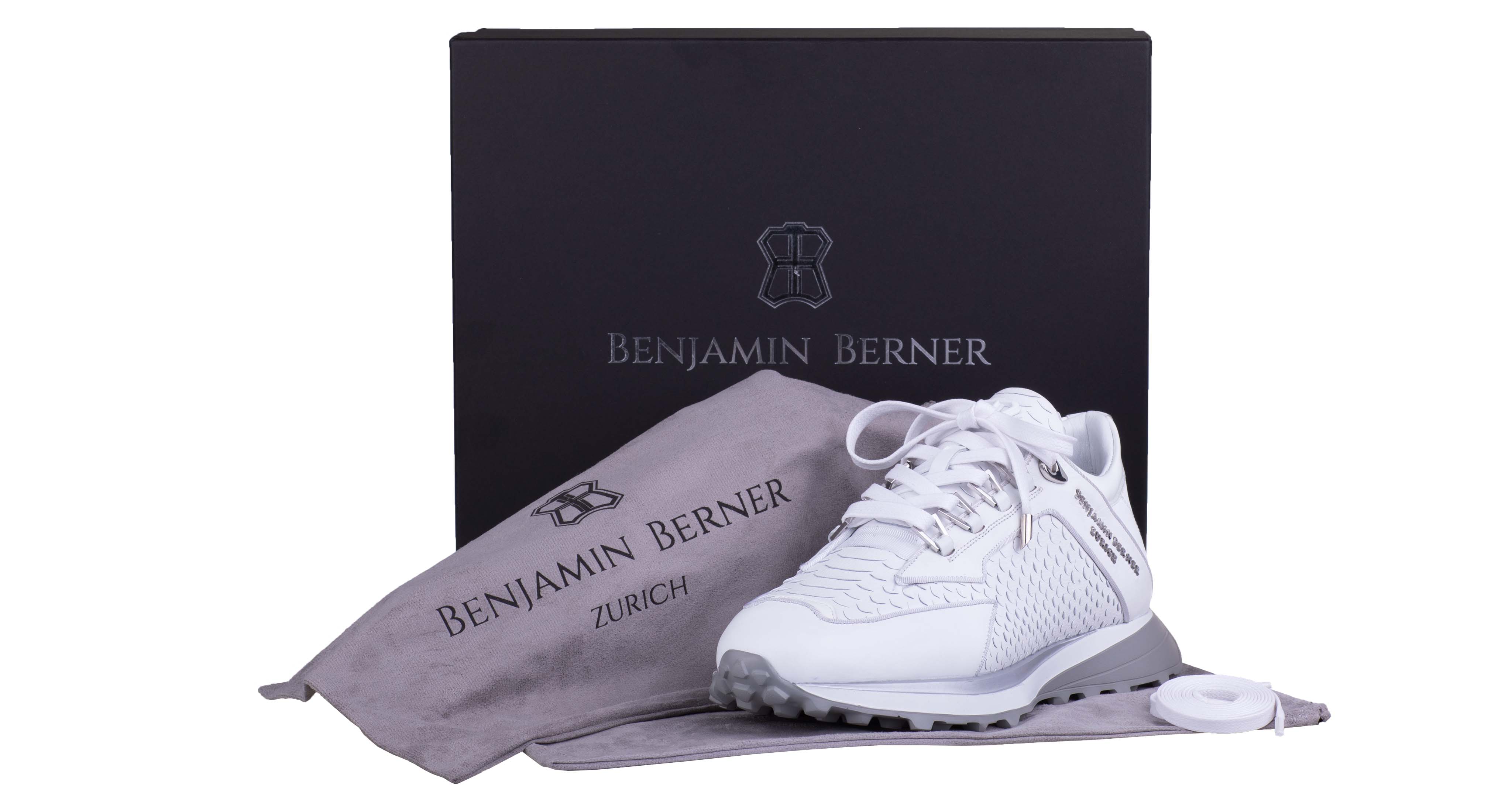 LOW-TOP BNJ ALPHA RUNNER ALL WHITE PYTHON CUT-MATT NAPPA